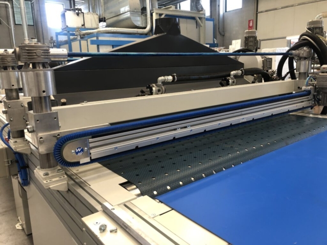 CLEANING MACHINE